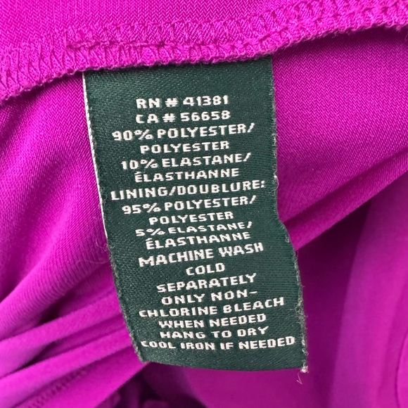 Lauren Ralph Lauren Magenta Ruched Cold Shoulder Sheath Dress | Size 4 - Picture 3 of 4